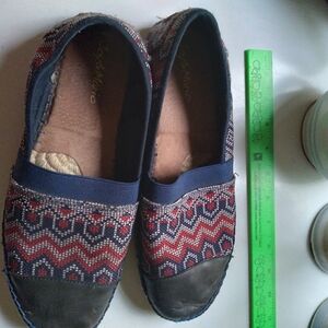 ⁉️⁉️ 👣 NAVY & RED WOVEN ESPADRILLE FLATS Sz 8 1/2-9 Joy & Mario Shoes